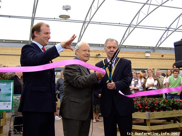 Dobbies Official Opening