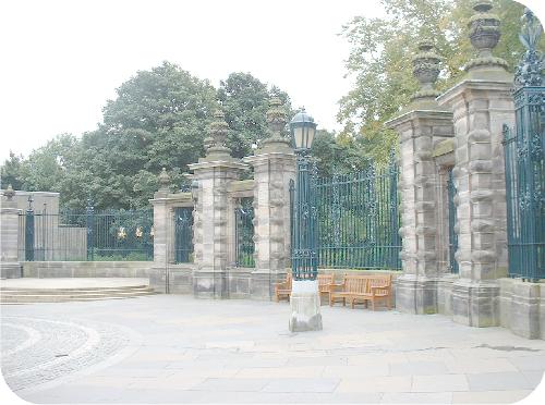 Entrance at Gates