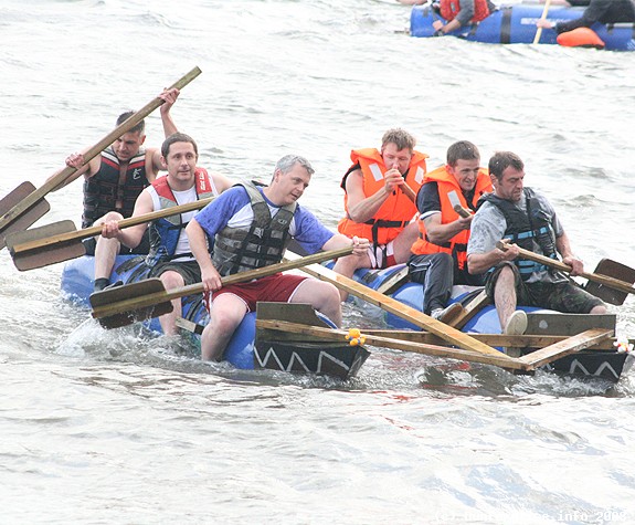 Limekilns Raft race 2008