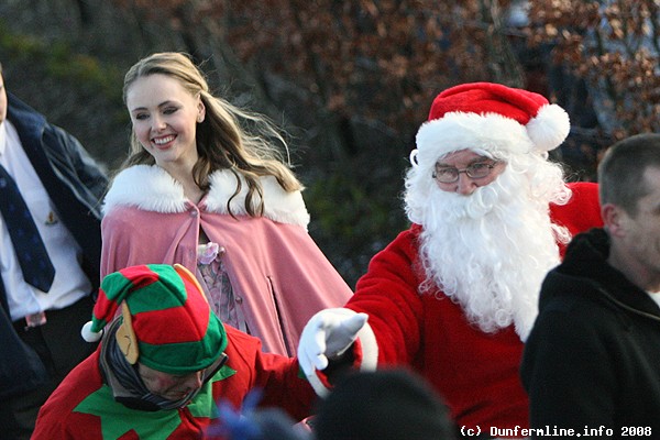 Dobbies Christmas Parade